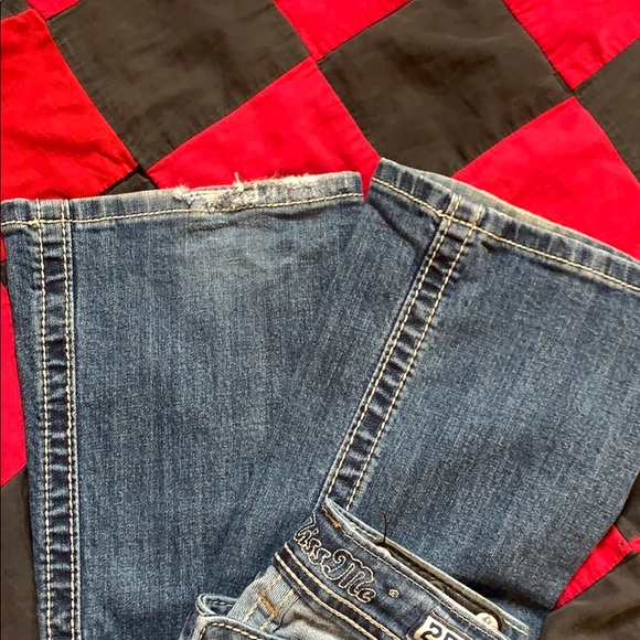 Miss Me Jeans - Picture 3 of 5